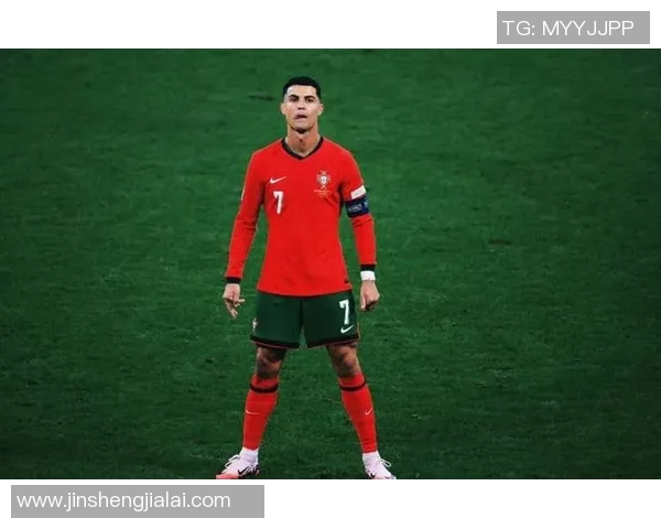 C罗与阿扎尔的巅峰对决谁能在绿茵场上书写传奇新篇